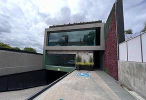 Foto de inmueble en Calzada de los arcos, Col. Calesa 2a Sección C.P. 76024, Querétaro