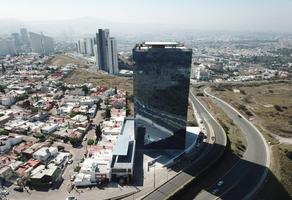 Foto de inmueble en Av. Hacienda el Campanario, Col. El Campanario C.P. 76146, Querétaro
