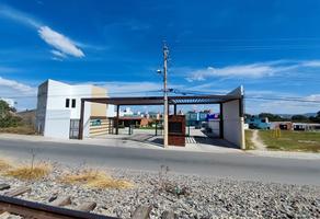 Foto de inmueble en Av. Ferrocarril, Col. Espíritu Santo C.P. 76803, San Juan del Río