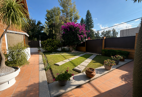 Foto de inmueble en FRESNOS 100, Col. Jurica Pinar C.P. 76100, Querétaro