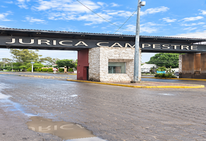 Foto de inmueble en Plaza Jurica, Col. Jurica Pinar C.P. 76100, Querétaro