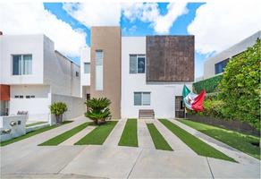 Foto de inmueble en Av. Santa Fe, Col. Juriquilla Santa Fe C.P. 76230, Querétaro