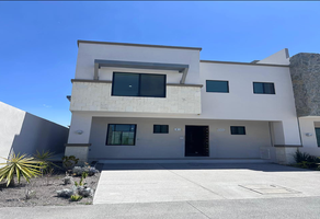 Foto de inmueble en Anillo Vial Fray júnipero Serra, Col. La vista Residencial C.P. 76146, Corregidora