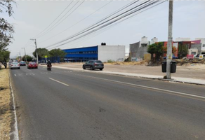 Foto de inmueble en Prolongación Bernardo Quintana, Col. Loma Real C.P. 76116, Querétaro