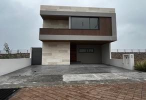 Foto de inmueble en Cerrada Valle de San Luis, Col. Lomas de San Pablo C.P. 76125, Querétaro