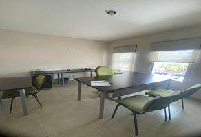 Foto de inmueble en Blvd. Jurica, Col. Los Naranjos C.P. 76230, Querétaro