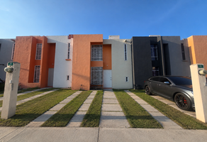 Foto de inmueble en Juan Francisco Duran, Col. Misión de Carrillo II C.P. 76116, Querétaro