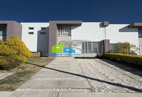 Foto de inmueble en Queretaro, Col. Puerta Navarra C.P. 76116, Querétaro