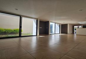 Foto de inmueble en Calle Santa Fe, Col. Punta Juriquilla C.P. 76230, Querétaro