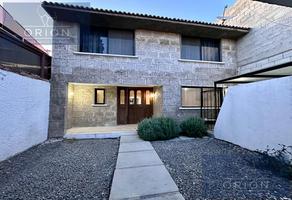 Foto de inmueble en Casa Renta en Tejeda Corregidora Queretaro con Estudio Amplio Planta Baja o Recamara, Col. Residencial la Vista C.P. 76904, Corregidora