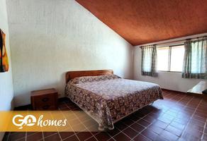 Foto de inmueble en Av Juarez, Col. Tequisquiapan Centro C.P. 76750, Tequisquiapan