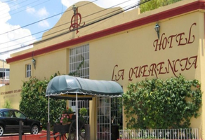 Foto de inmueble en Juarez Oriente, Col. Tequisquiapan Centro C.P. 76750, Tequisquiapan