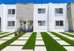 Foto de inmueble en TRES CANTOS, Col. Tres Cantos Residencial C.P. 76235, Querétaro