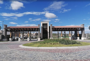 Foto de inmueble en Paseo Villa Carriedo,, Col. Villas Palmira C.P. 76146, Querétaro