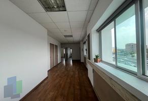 Foto de inmueble en Prol. Bernardo Quintana, Col. Villas del Parque C.P. 76140, Querétaro