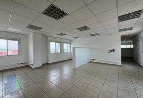 Foto de inmueble en Prol. Bernardo Quintana, Col. Villas del Parque C.P. 76140, Querétaro