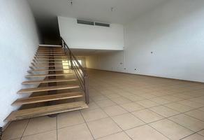Foto de inmueble en Prolongación Corregidora Nte, Col. Villas del Parque C.P. 76140, Querétaro