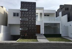 Foto de inmueble en Avenida mision conca, Col. Viveros Residencial C.P. 76140, Querétaro