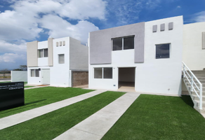 Foto de inmueble en Estatal 200, 76138 Santiago de Querétaro, Qro., Col. Las Teresas C.P. 76138, Querétaro