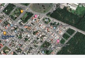 Foto de inmueble en AV. 90 NORTE #0, Col. Emiliano Zapata C.P. 77620, Cozumel
