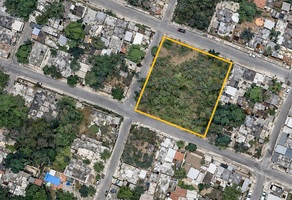 Foto de inmueble en , Col. Felipe Carrillo Puerto Centro C.P. 77200, Felipe Carrillo Puerto