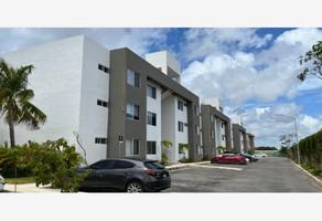 Foto de inmueble en  Av urano, residencial zivalam  #SM 330, Col. Jardines Cancún C.P. 77537, Benito Juárez