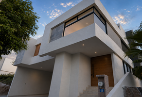 Foto de inmueble en Avenida Monterra, Col. Cordillera C.P. 78295, San Luis Potosí