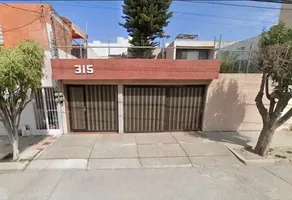 Foto de inmueble en Julio Betancourt #315, Col. Las Águilas C.P. 78260, San Luis Potosí