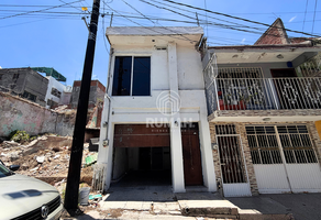 Foto de inmueble en Jose Maria Canizalez, Col. Centro C.P. 82000, Mazatlán