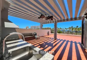 Foto de inmueble en Mar Blanco #1004, Col. Cerritos al Mar C.P. 82112, Mazatlán