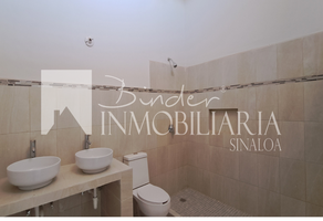 Foto de inmueble en Blvd Poseidon, Col. Jardines del Bosque C.P. 81248, Ahome