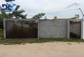 Foto de inmueble en Roble, Col. Ecológica Lic. Carlos A. Madrazo Becerra C.P. 86325, Comalcalco