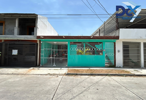 Foto de inmueble en Villa Carlos Greene, Col. Infonavit C.P. 86320, Comalcalco