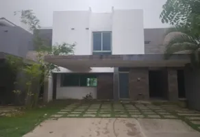 Foto de inmueble en CIRCUITO CLUSTER #9, Col. Miraflores 1ra. Sección C.P. 86265, Centro