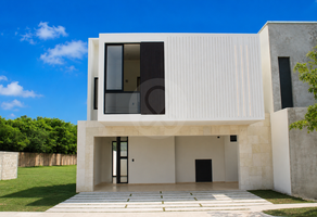 Foto de inmueble en Hacienda Residencial, Col. Popular Pedro C Colorado C.P. 86153, Centro