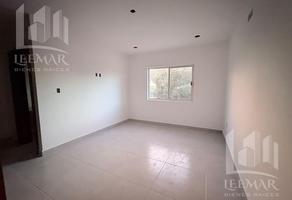 Foto de inmueble en 2 DE Junio, Col. 2 de Junio C.P. 89327, Tampico