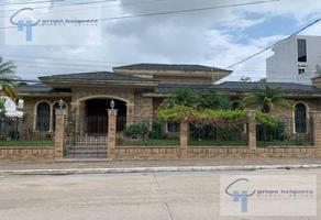 Foto de inmueble en Bonita Casa Residencial EN Venta EN Fracc. Flamboyanes EN Abedules Esq. CON Jacarandas EN Tampico, T, Col. Flamboyanes C.P. 89330, Tampico