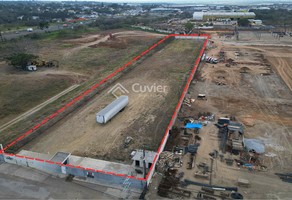 Foto de inmueble en Avenida de la industria, Col. Miramar C.P. 89604, Altamira