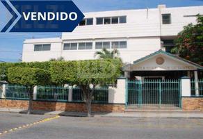 Foto de inmueble en Edificio en Venta Col. Petrolera Tampico, Col. Petrolera C.P. 89110, Tampico