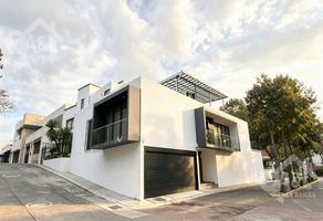 Foto de inmueble en Moderna Casa en Venta  Fraccionamiento Privado Recamara Planta Baja, Col. Ánimas  Marqueza C.P. 91193, Xalapa