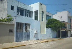 Foto de inmueble en GUTIERREZ ZAMORA #708, Col. Coatzacoalcos Centro C.P. 96400, Coatzacoalcos