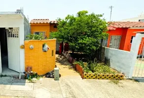 Foto de inmueble en Cto. 10 #23, Col. Geovillas los Pinos C.P. 91808, Veracruz