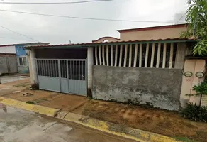 Foto de inmueble en PRIMAVERA #0, Col. Las Arboledas C.P. 96346, Cosoleacaque