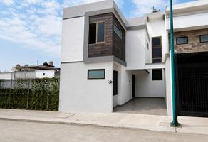 Foto de inmueble en Casa EN Venta Dentro DE Fraccionamiento Privado Zona Femsa EN Coatepec Veracruz, Col. Libertad C.P. 91521, Coatepec