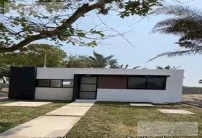 Foto de inmueble en Venta DE Hermosa Y Cómoda Casa, Fraccionamiento Puerta DEL Sol,herol Proal, Col. Paso Del Toro C.P. 94277, Medellín de Bravo