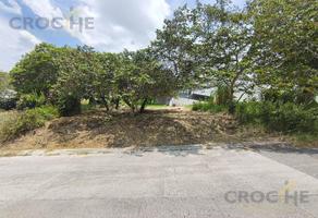 Foto de inmueble en Terreno EN Venta EN Fraccionamiento Privado, Zona Central DE Abastos, Xalapa Veracruz, Col. Puente de Triana C.P. 91194, Xalapa