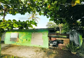 Foto de inmueble en Sin nombre de calle, Col. Renacimiento C.P. 91808, Veracruz