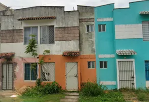 Foto de inmueble en Sin nombre de calle, Col. Residencial las Olas C.P. 96343, Cosoleacaque