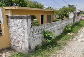 Foto de inmueble en CINCO DE FEBRERO #0, Col. Rinconada C.P. 91634, Emiliano Zapata