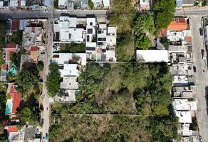 Foto de inmueble en Calle 18 #108-I x 23 y 0, Cholul, Col. Cholul C.P. 97305, Mérida